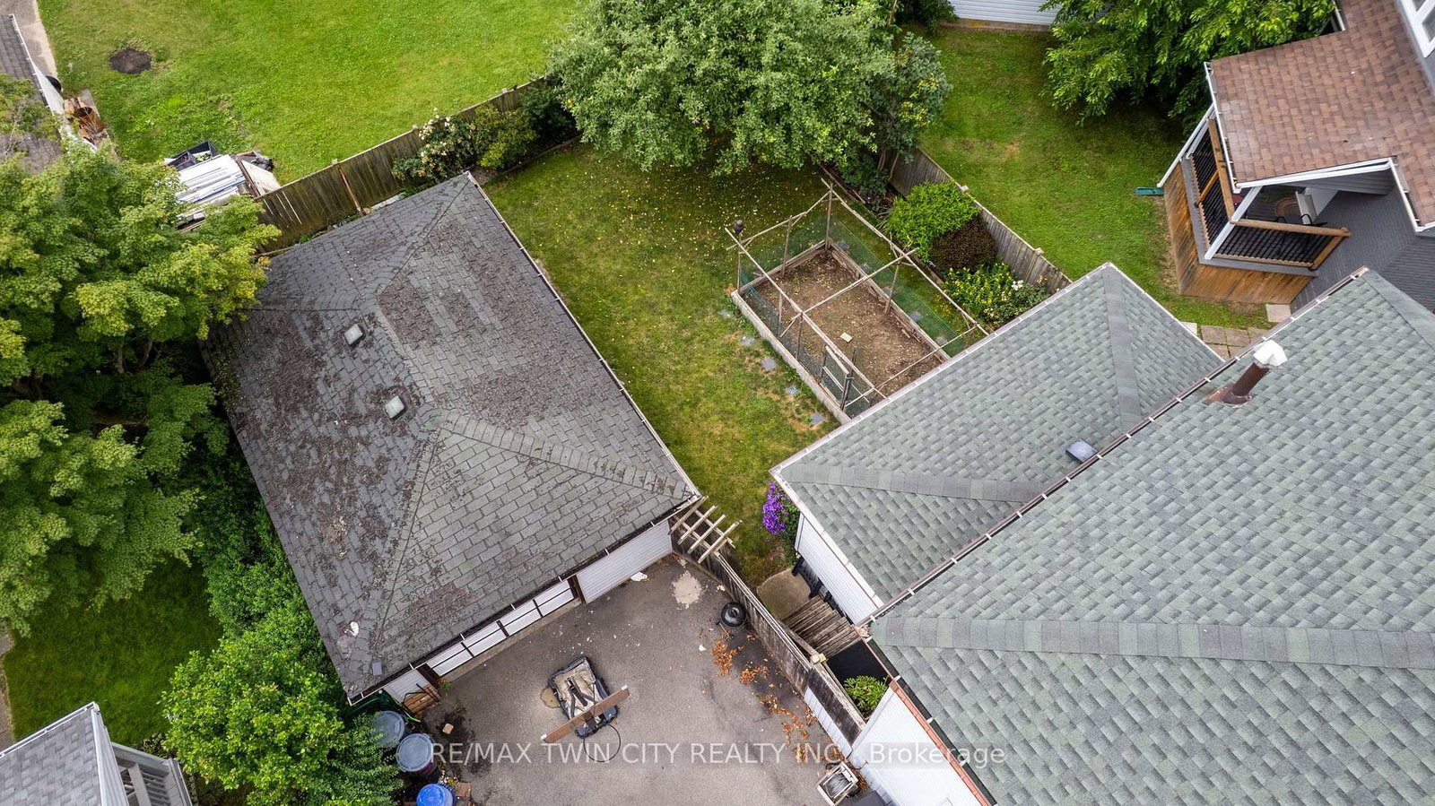 4924 Hunter Street • Niagara Falls, ON photo 26
