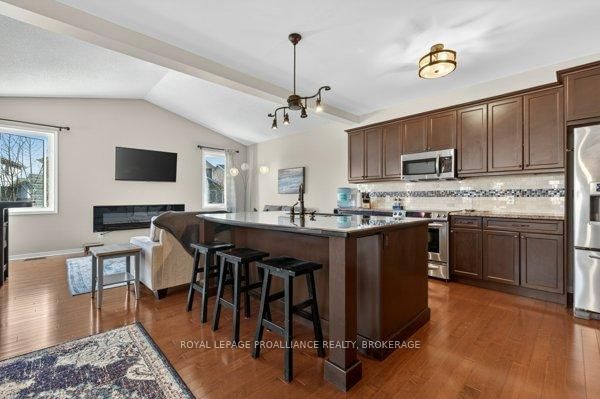 1425 Evergreen Drive • Kingston, ON photo 16