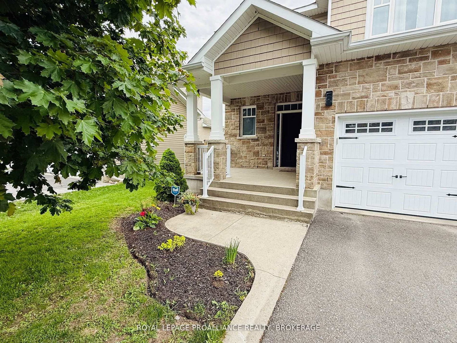1425 Evergreen Drive • Kingston, ON photo 3