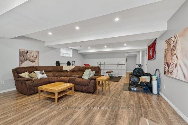 1425 Evergreen Drive • Kingston, ON photo 34