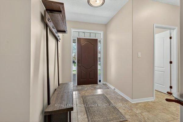 1425 Evergreen Drive • Kingston, ON photo 6