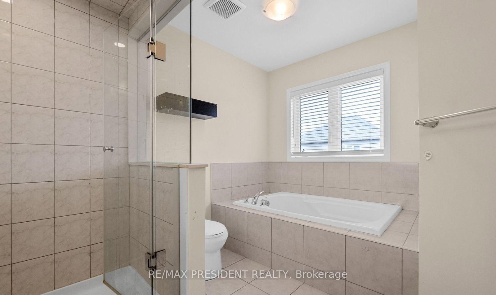 25 Seanesy Drive • Thorold, ON photo 20