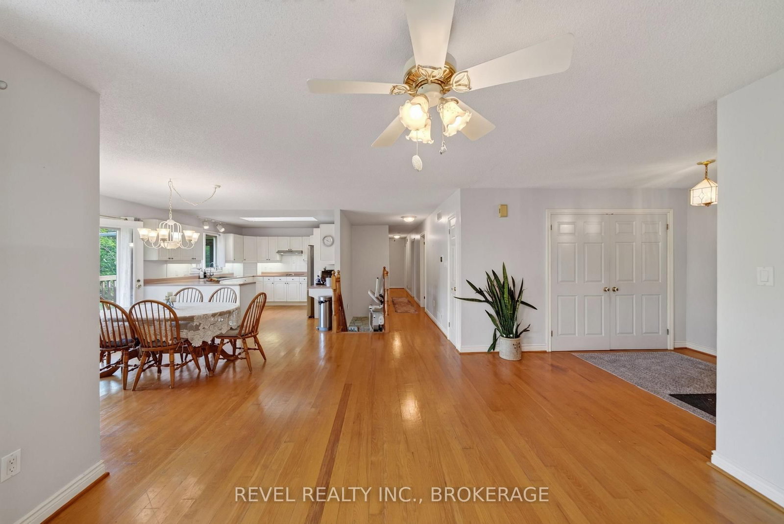 5383 Rideau Road • Seeley's Bay, ON photo 9
