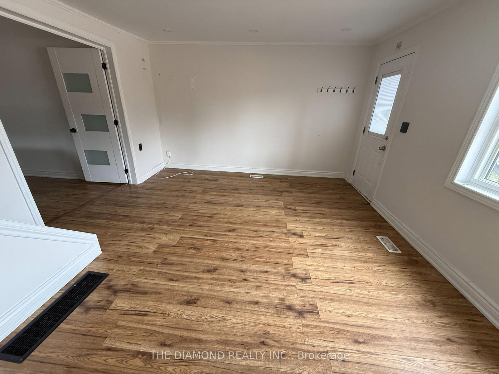 40 St Patrick Street • Kawartha Lakes, ON photo 8