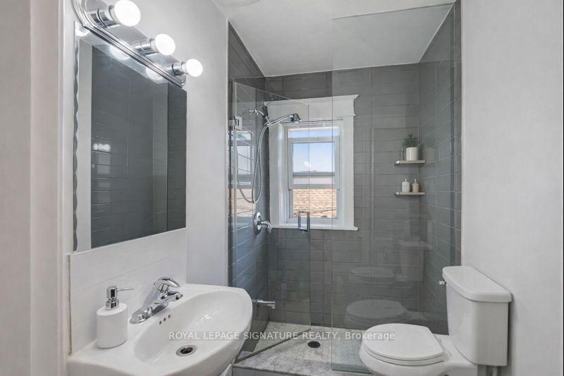 74 Kenilworth Avenue S • Hamilton, ON photo 11