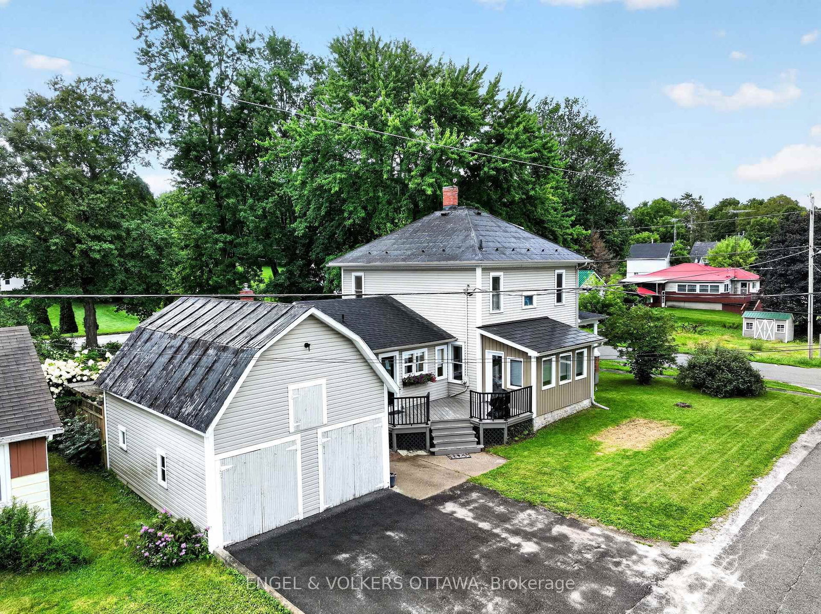 3 St Mary's Street • Rideau Lakes, ON photo 3