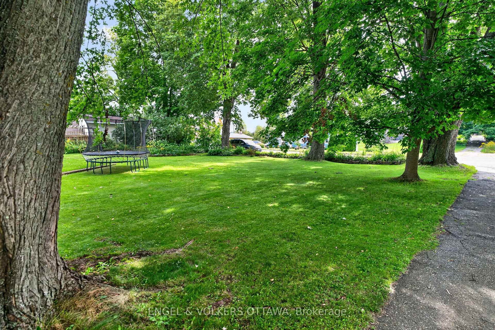 3 St Mary's Street • Rideau Lakes, ON photo 35