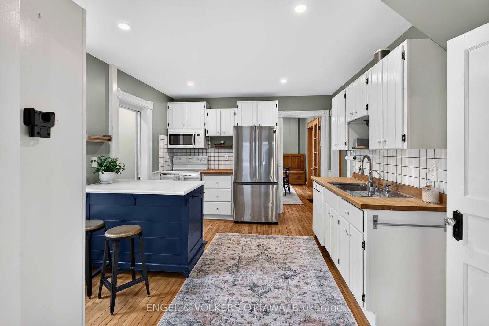 3 St Mary's Street • Rideau Lakes, ON photo 6