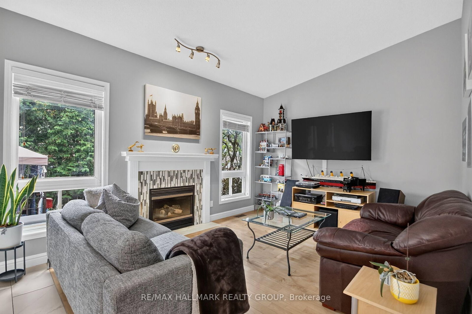 133 Fairlop Way • Ottawa, ON photo 16