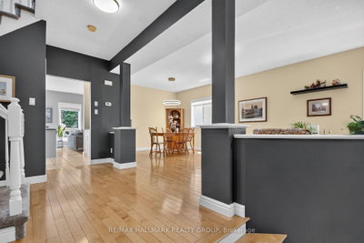 133 Fairlop Way • Ottawa, ON photo 8