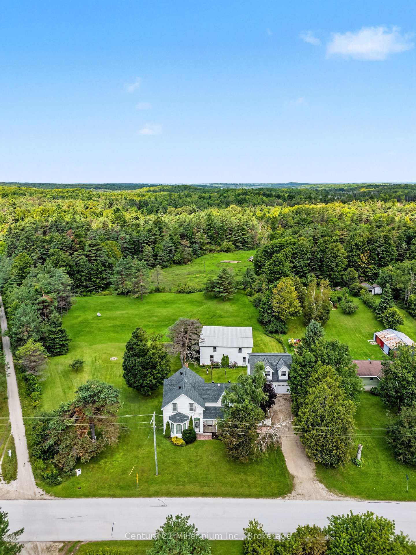 580283 Sideroad 60 • Chatsworth, ON photo 48