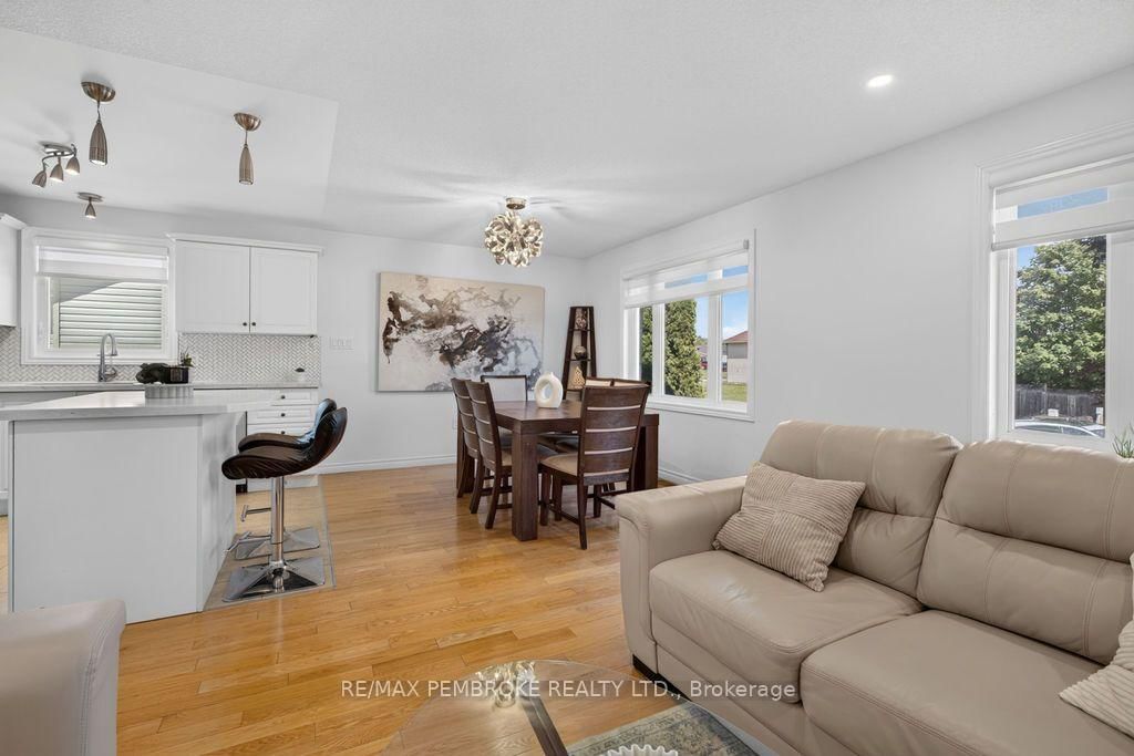 3 Winfield Street • Petawawa, ON photo 15