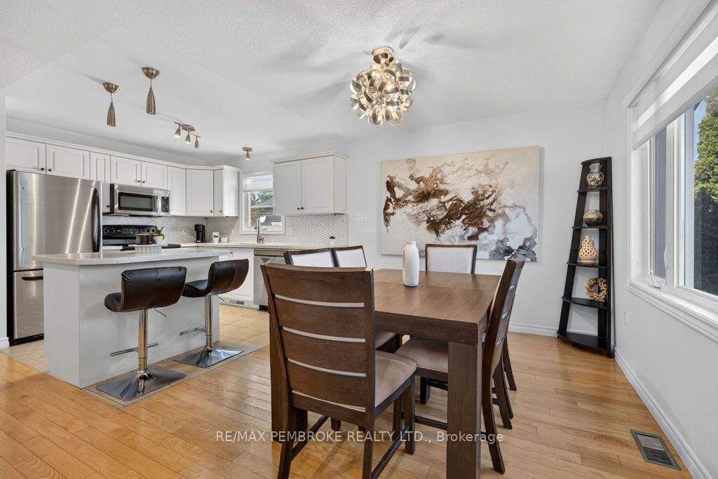 3 Winfield Street • Petawawa, ON photo 17