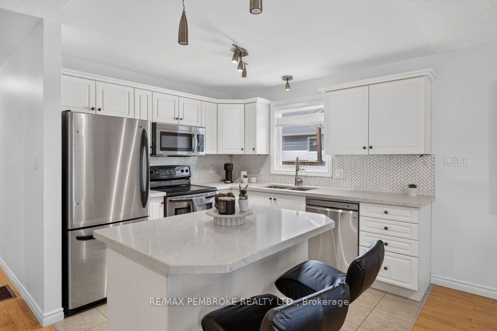 3 Winfield Street • Petawawa, ON photo 18