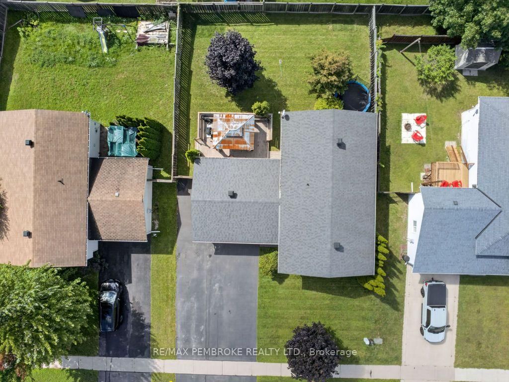 3 Winfield Street • Petawawa, ON photo 39