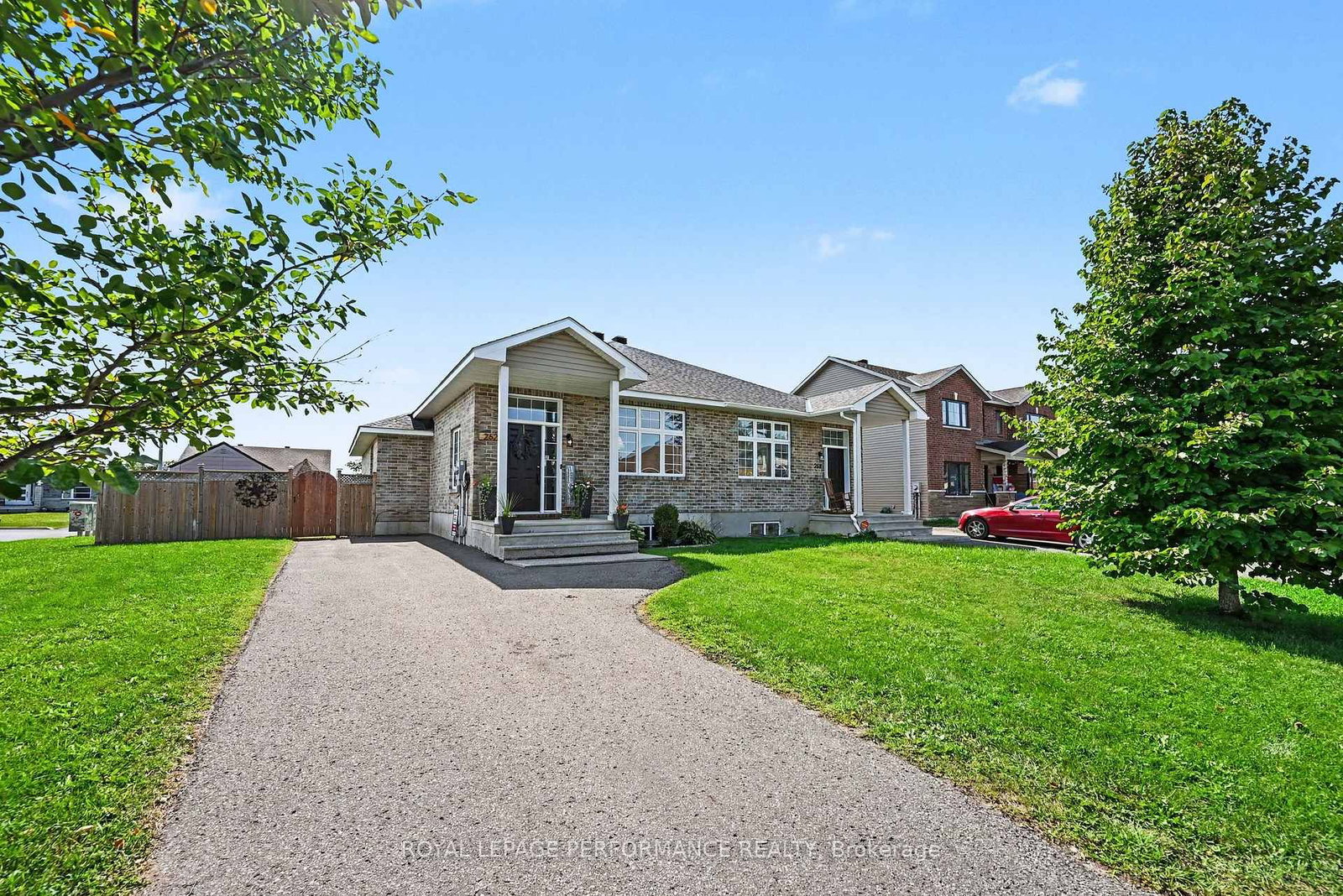 262 Lourdes Avenue • Cornwall, ON photo 3