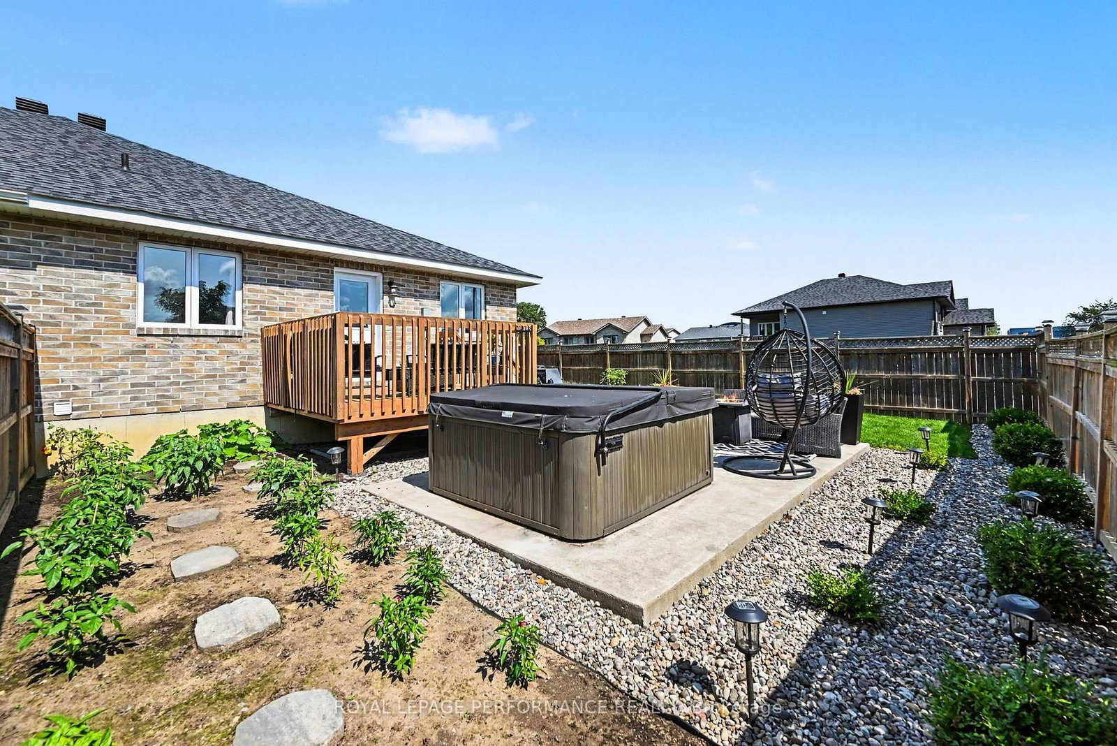 262 Lourdes Avenue • Cornwall, ON photo 39