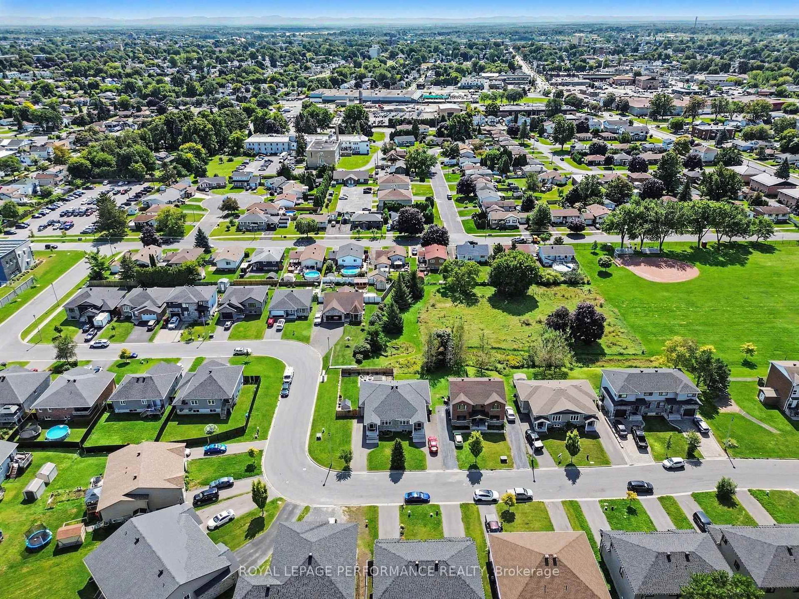 262 Lourdes Avenue • Cornwall, ON photo 44
