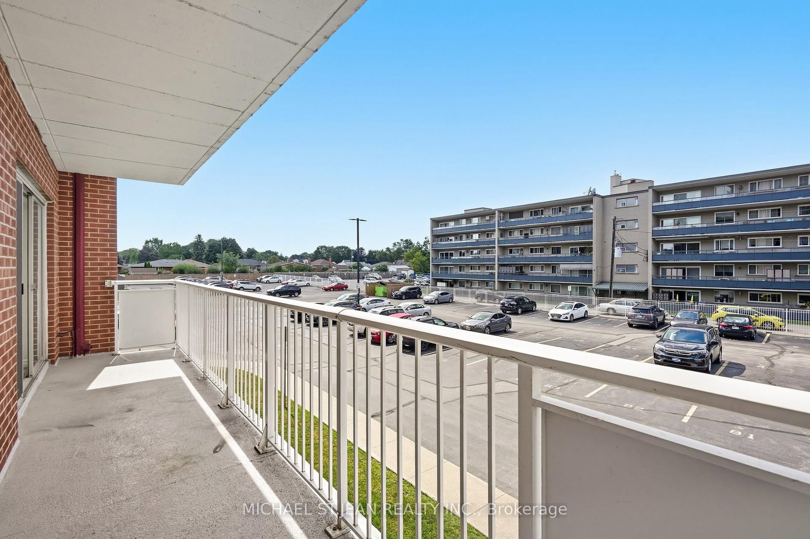 Corman, Hamilton photo 26