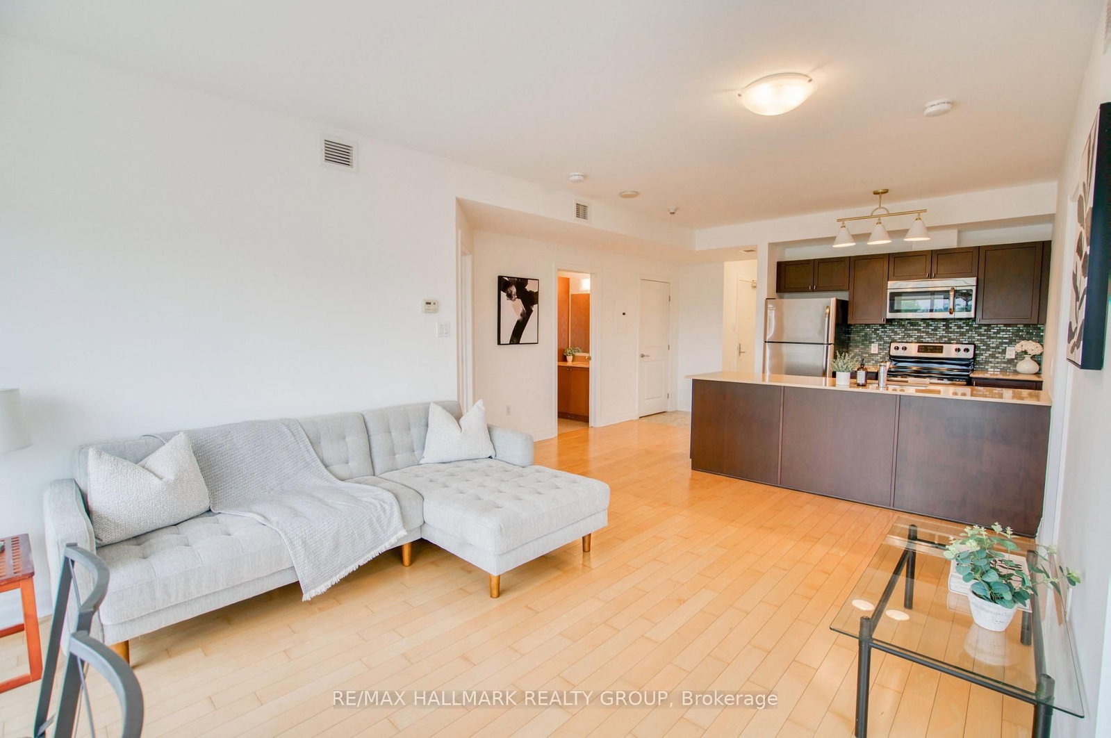 407 - 90 Landry Street, Ottawa 4
