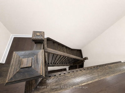 52 Heming Trail • Hamilton, ON photo 5