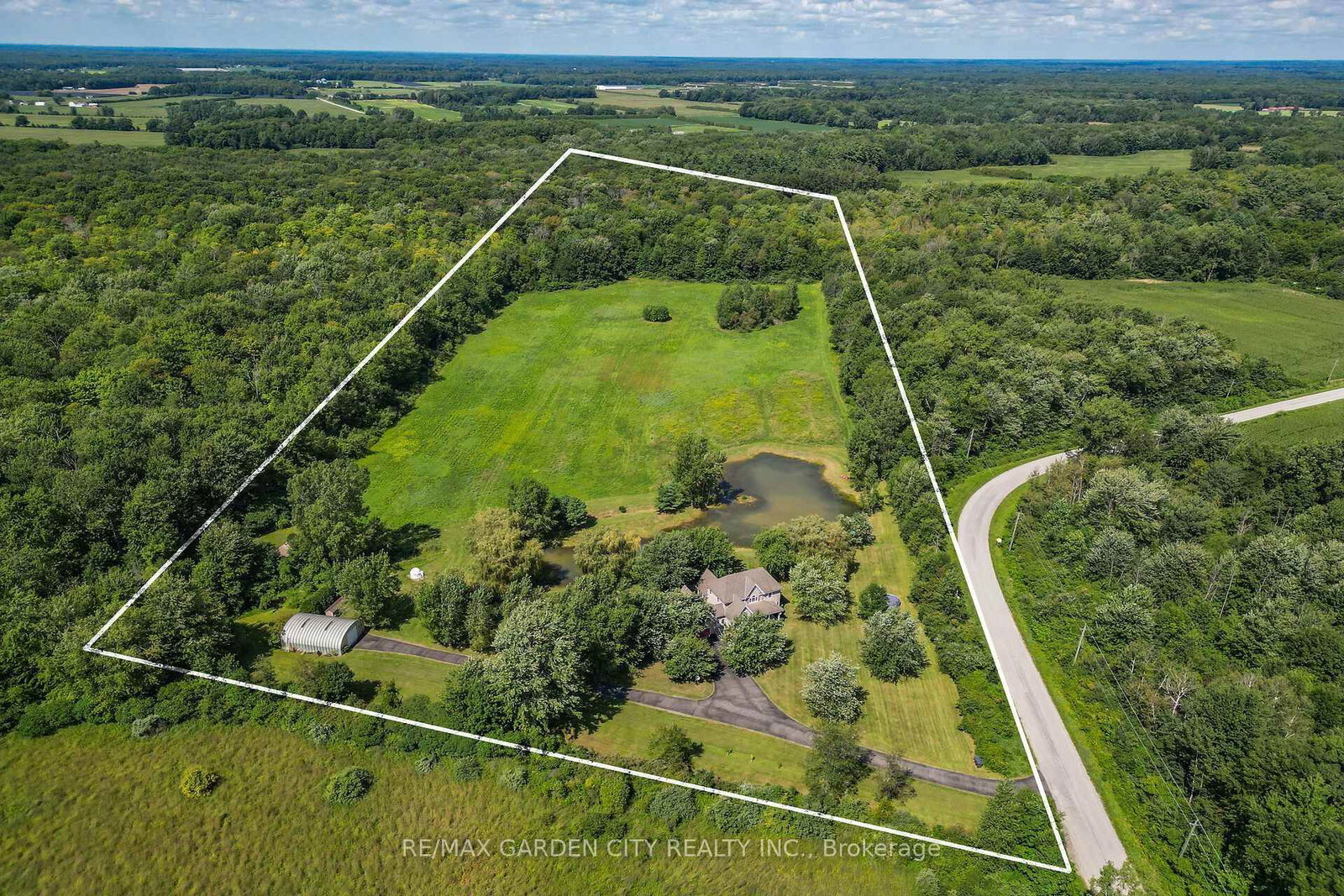 413 8th Concession Road E • Norfolk, ON photo 3