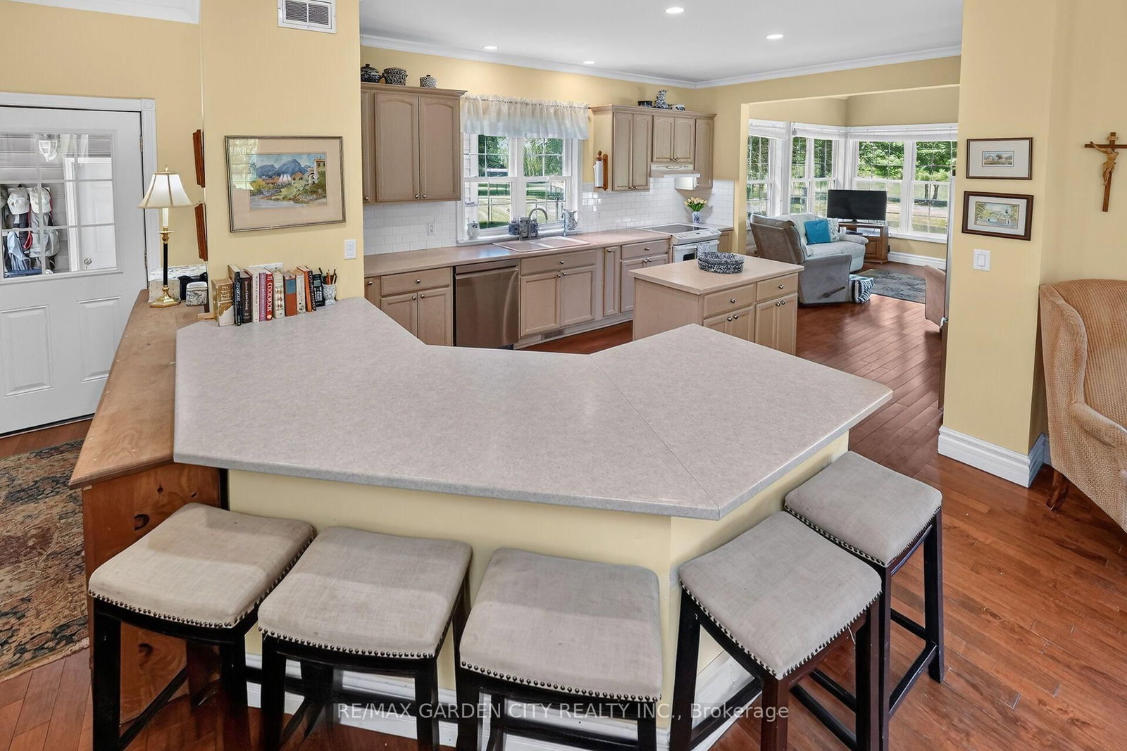 413 8th Concession Road E • Norfolk, ON photo 8