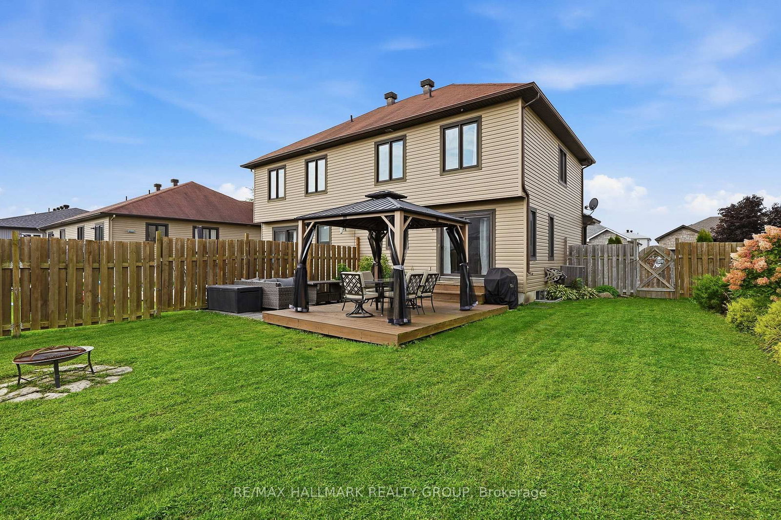 438 DENIS Street • Alfred and Plantagenet, ON photo 5