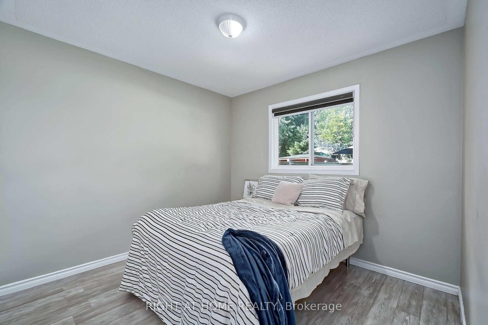 896 Fogerty Street • London North, ON photo 18