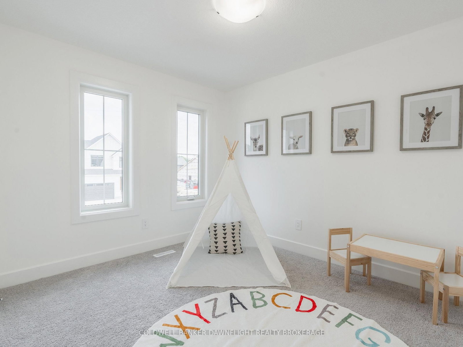 147 Scotts Drive • #11 • Lucan Biddulph, ON photo 25