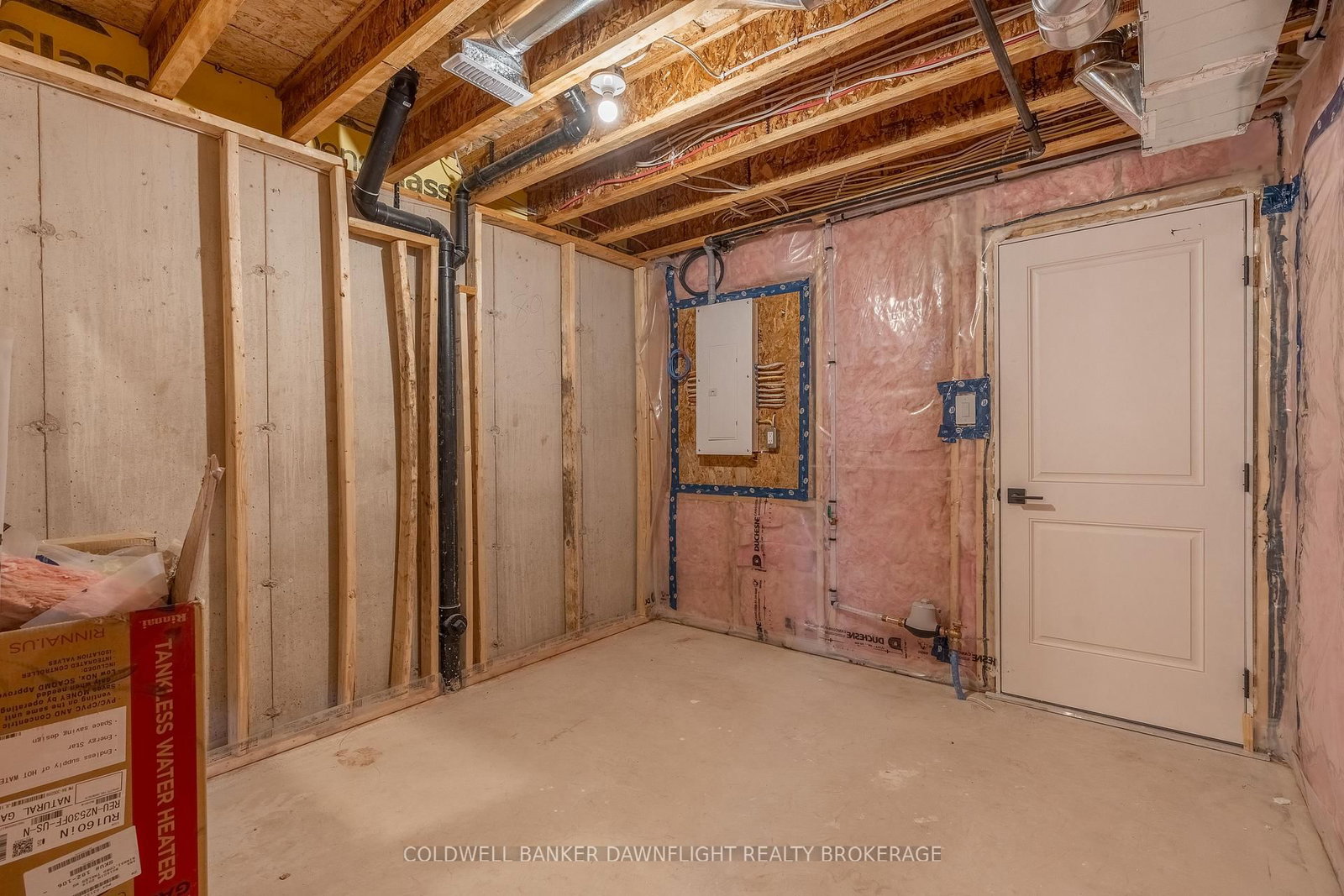 147 Scotts Drive • #11 • Lucan Biddulph, ON photo 39