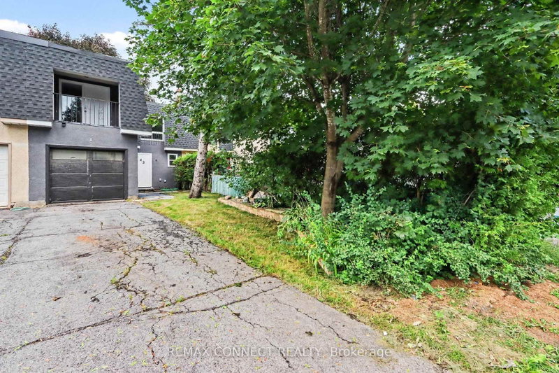 43 Tybalt Crescent