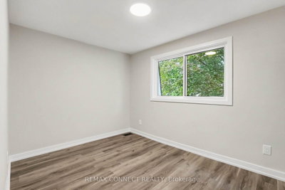 43 Tybalt Crescent • Ottawa, ON photo 6