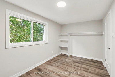 43 Tybalt Crescent • Ottawa, ON photo 9