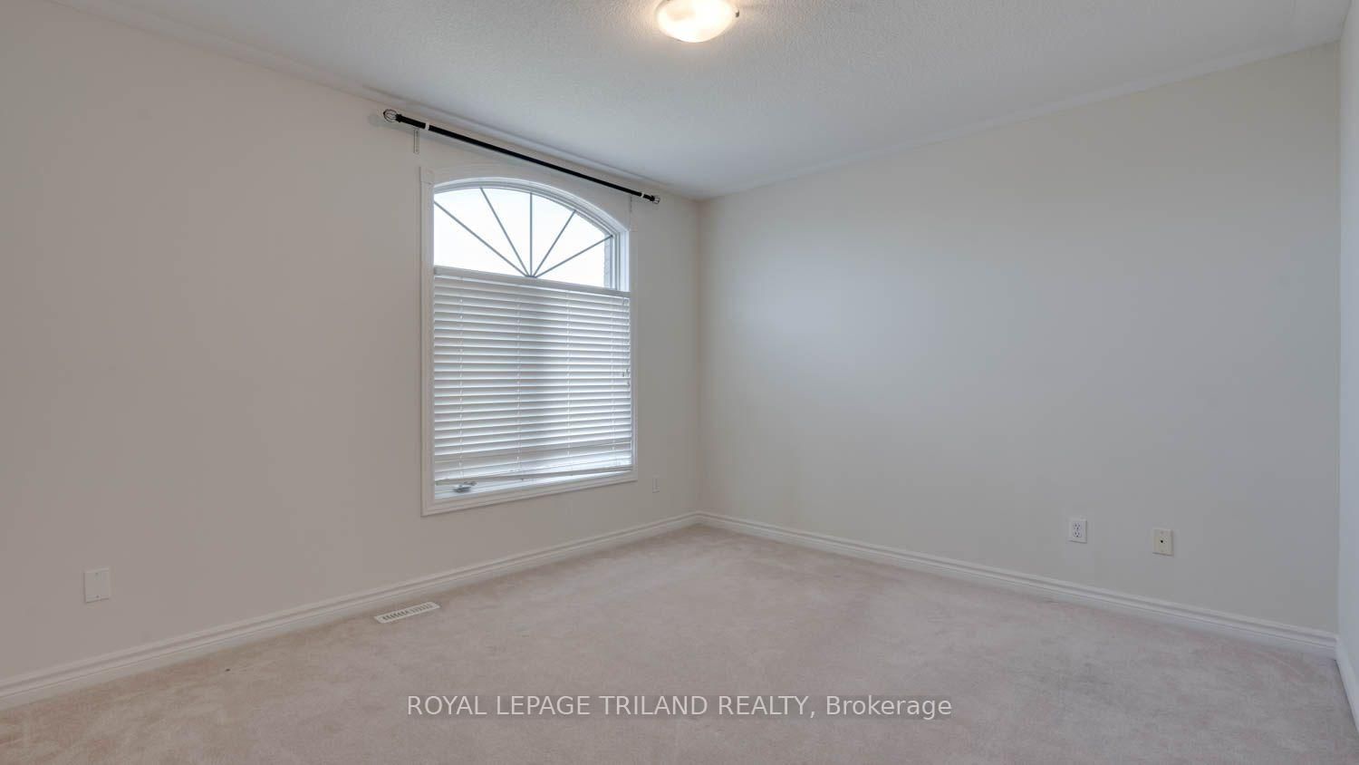 1310 Shore Road • London South, ON photo 17