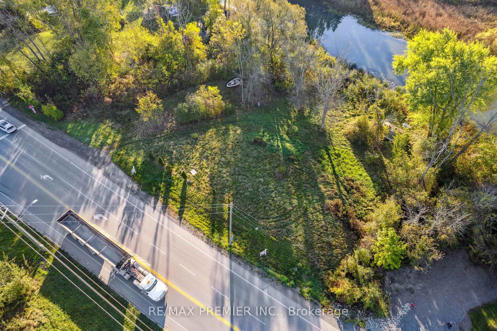 294 Lyon's Creek Road • Niagara Falls, ON photo 10