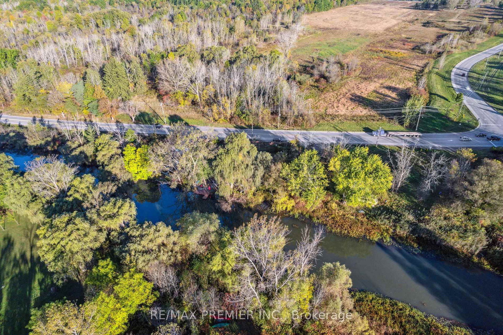 294 Lyon's Creek Road • Niagara Falls, ON photo 4