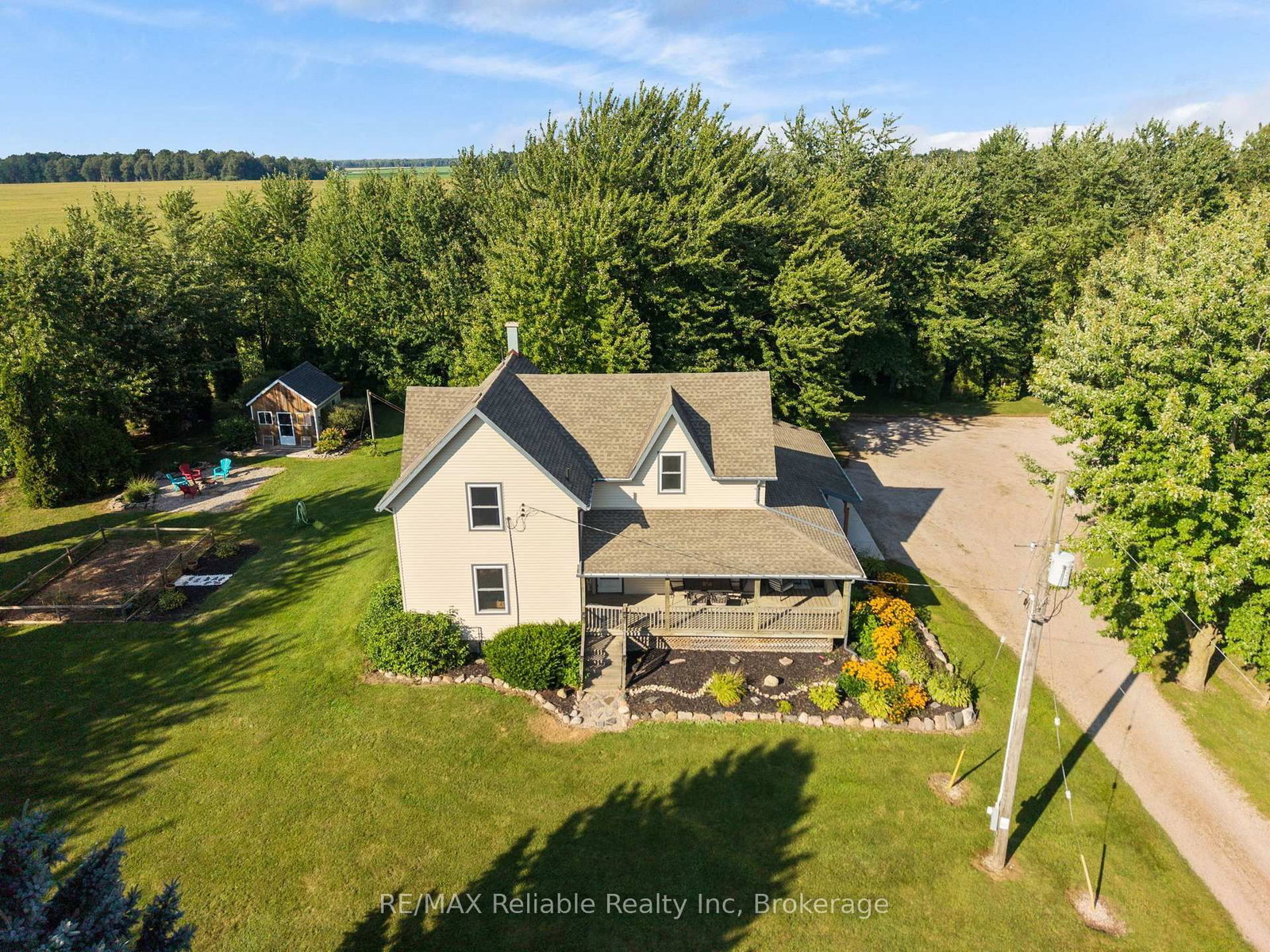 43488 Chiselhurst Road • Huron East, ON photo 3