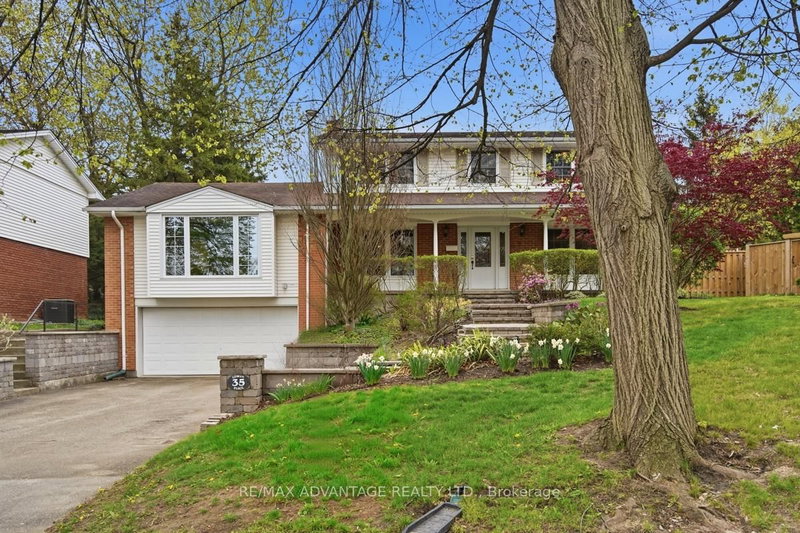 35 Cowan Place