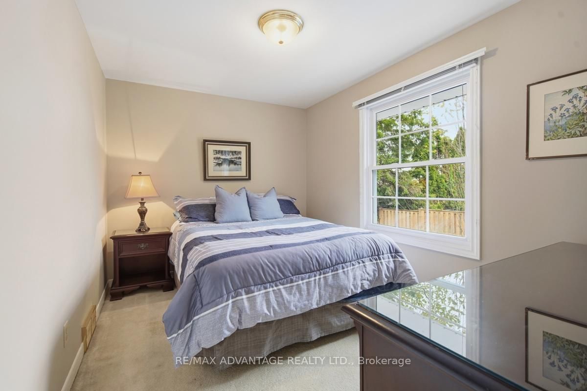 35 Cowan Place • London South, ON photo 27