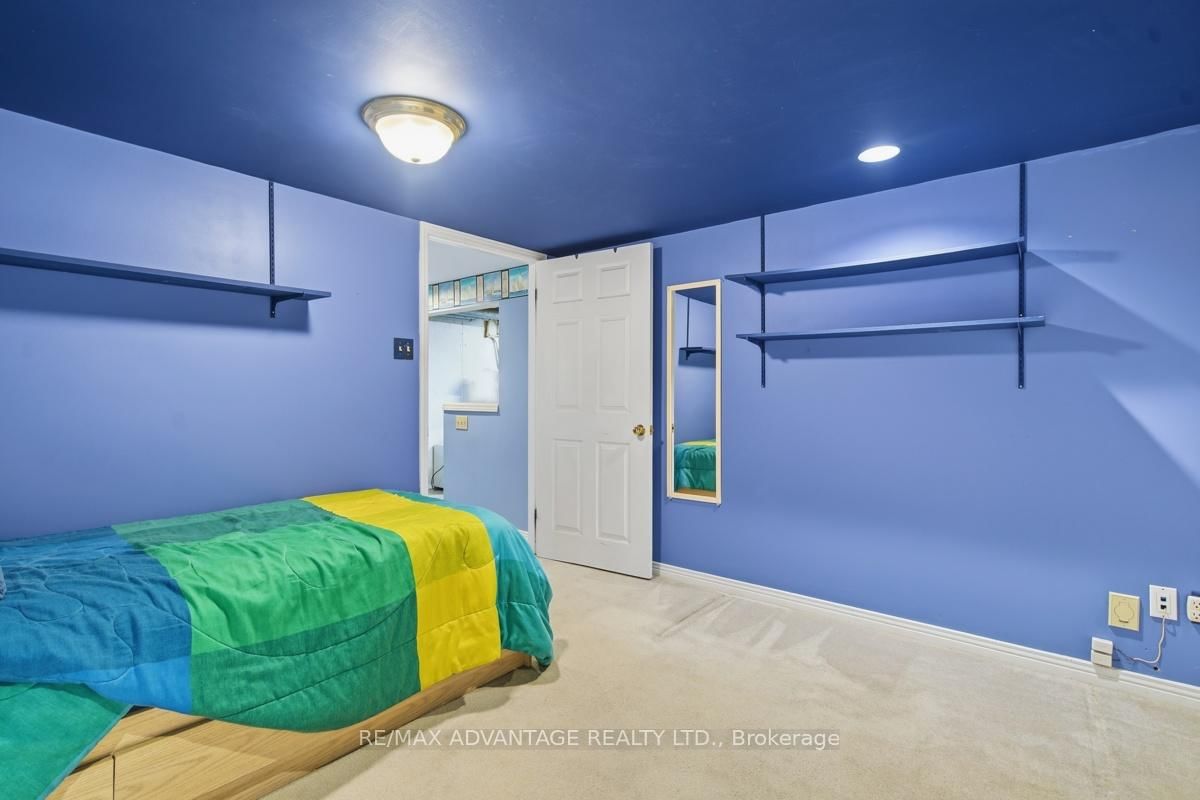 35 Cowan Place • London South, ON photo 40