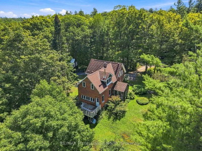 1110 Golden Beach Road • Bracebridge, ON photo 2