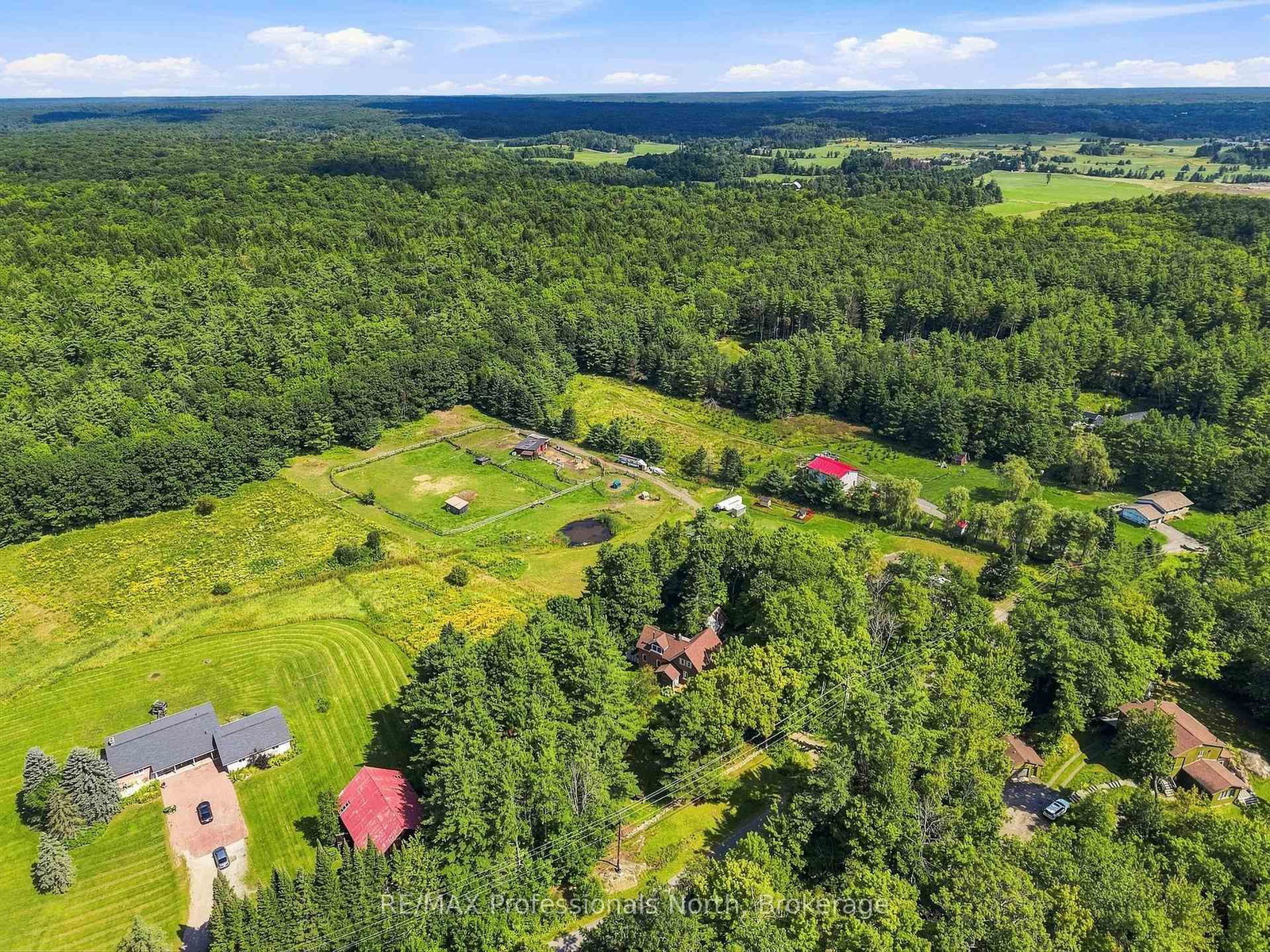 1110 Golden Beach Road • Bracebridge, ON photo 32