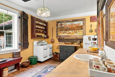 1110 Golden Beach Road • Bracebridge, ON photo 6