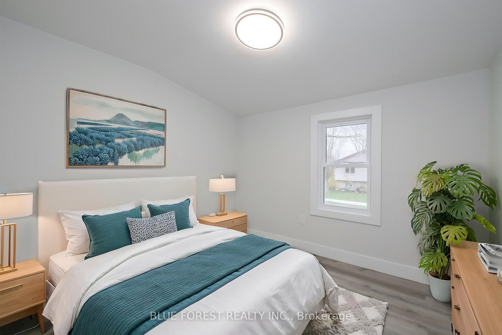 186 VICTORIA Street • Southwest Middlesex, ON photo 14