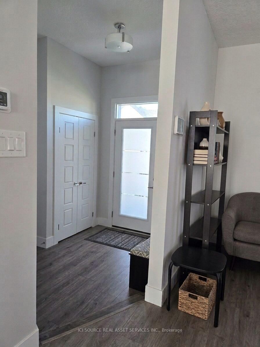 20 Helen Court • Central Elgin, ON photo 4