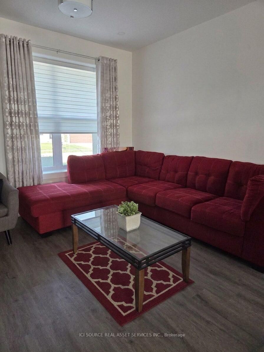 20 Helen Court • Central Elgin, ON photo 6
