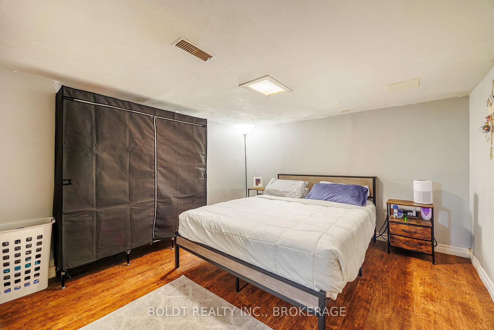 20 Stuart Avenue • St. Catharines, ON photo 18