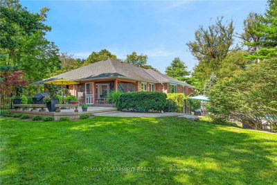 3 Forest Glen Court • Norfolk, ON photo 3