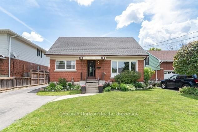 43 Wyngate Avenue E